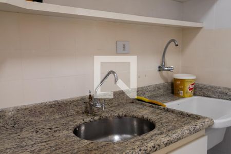 Casa para alugar com 300m², 3 quartos e 2 vagas Casa para alugar com 300m², 3 quartos e 2 vagasCozinha