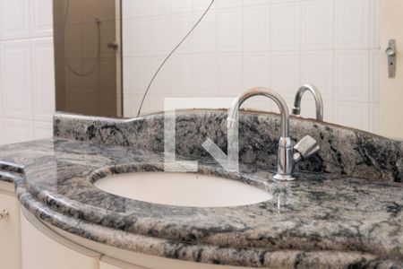 Casa para alugar com 300m², 3 quartos e 2 vagas Casa para alugar com 300m², 3 quartos e 2 vagasBanheiro Quarto 3 - Suíte