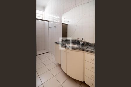 Casa para alugar com 300m², 3 quartos e 2 vagas Casa para alugar com 300m², 3 quartos e 2 vagasBanheiro Quarto 3 - Suíte