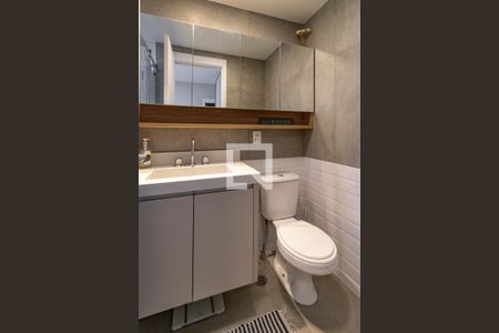 Apartamento para alugar com 69m², 2 quartos e 1 vaga Apartamento para alugar com 69m², 2 quartos e 1 vagaBanheiro 1 da Suíte