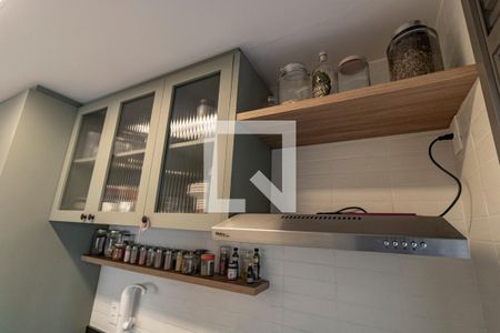 Apartamento para alugar com 69m², 2 quartos e 1 vaga Apartamento para alugar com 69m², 2 quartos e 1 vagaCozinha - Armários