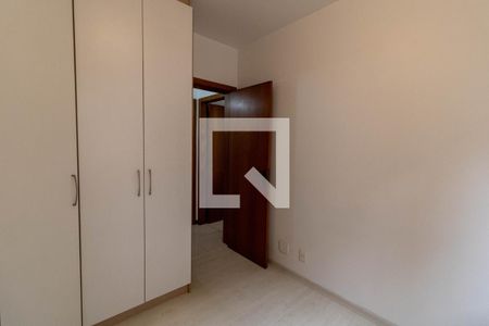Apartamento para alugar com 71m², 2 quartos e 1 vagaQuarto
