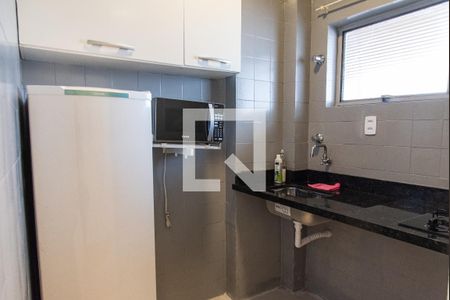 Cozinha de apartamento para alugar com 1 quarto, 27m² em Liberdade, São Paulo