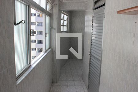 Apartamento para alugar com 129m², 3 quartos e 1 vagaCorredor Área de Serviço