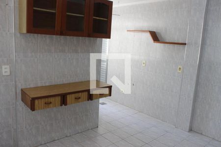 Apartamento para alugar com 129m², 3 quartos e 1 vagaÁrea de Serviço