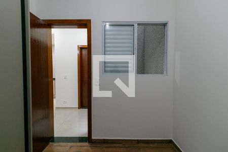 Quarto 1 de apartamento para alugar com 2 quartos, 42m² em Parque Maria Luiza, São Paulo