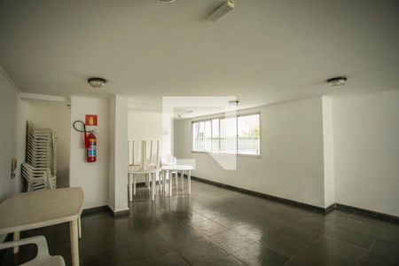 Apartamento à venda com 67m², 2 quartos e 2 vagas Apartamento à venda com 67m², 2 quartos e 2 vagasÁrea comum - Salão de festas