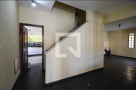 Apartamento para alugar com 90m², 2 quartos e 1 vaga Apartamento para alugar com 90m², 2 quartos e 1 vagaHall de Entrada