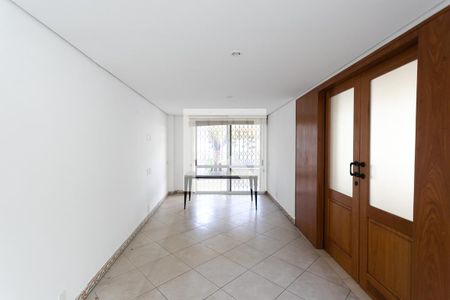 Casa para alugar com 350m², 5 quartos e 4 vagasEscritório