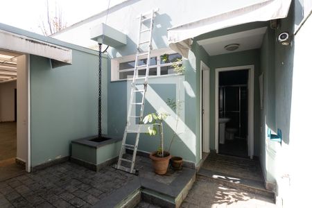 Casa para alugar com 350m², 5 quartos e 4 vagasQuarto de Serviço