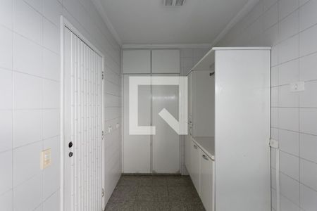 Casa para alugar com 350m², 5 quartos e 4 vagasÁrea de Serviço