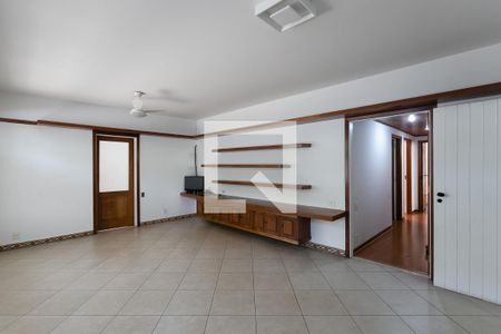Casa para alugar com 350m², 5 quartos e 4 vagasSala de Almoço