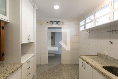 Casa para alugar com 350m², 5 quartos e 4 vagasCozinha