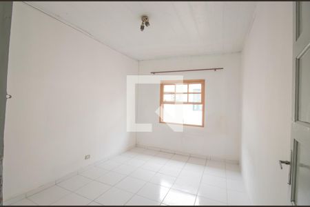 Quarto 2 de casa para alugar com 2 quartos, 55m² em Vila Guarani (z Sul), São Paulo