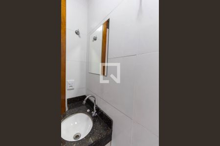 Apartamento para alugar com 42m², 2 quartos e sem vagaBanheiro