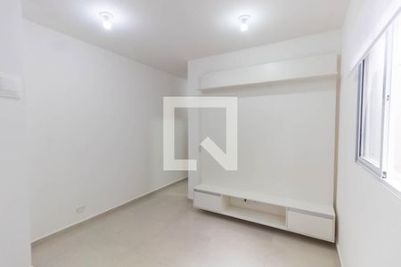 Sala de apartamento para alugar com 2 quartos, 42m² em Parque Maria Luiza, São Paulo