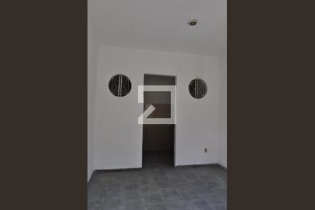 Sala e Dormitório de kitnet/studio para alugar com 1 quarto, 15m² em Freguesia de Jacarepaguá, Rio de Janeiro
