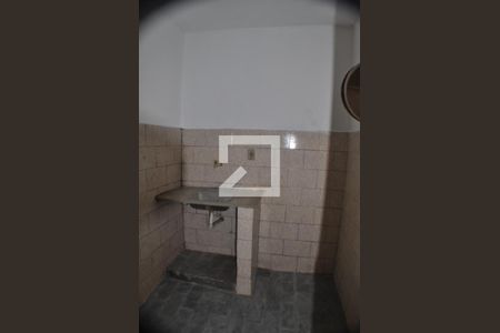 Cozinha de kitnet/studio para alugar com 1 quarto, 15m² em Freguesia de Jacarepaguá, Rio de Janeiro