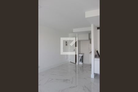 Sala de apartamento para alugar com 1 quarto, 39m² em Freguesia de Jacarepaguá, Rio de Janeiro