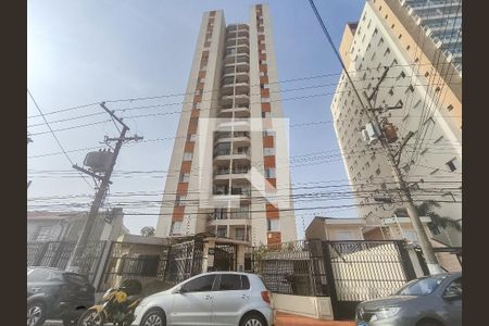 Apartamento à venda com 68m², 3 quartos e 1 vaga Apartamento à venda com 68m², 3 quartos e 1 vagaFachada