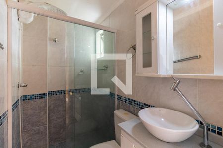 Apartamento à venda com 68m², 3 quartos e 1 vaga Apartamento à venda com 68m², 3 quartos e 1 vagaBanheiro Social