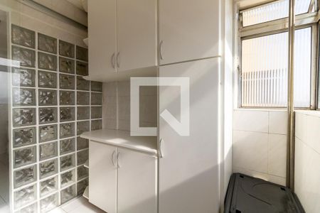 Apartamento à venda com 68m², 3 quartos e 1 vaga Apartamento à venda com 68m², 3 quartos e 1 vagaLavanderia