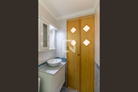 Apartamento à venda com 68m², 3 quartos e 1 vaga Apartamento à venda com 68m², 3 quartos e 1 vagaBanheiro Social