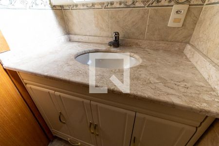 Apartamento à venda com 68m², 3 quartos e 1 vaga Apartamento à venda com 68m², 3 quartos e 1 vagaBanheiro da Suíte