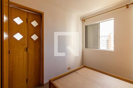 Suíte  de apartamento à venda com 3 quartos, 68m² em Vila Brasílio Machado, São Paulo