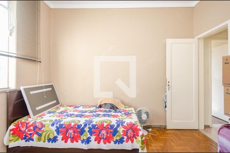 Casa à venda com 500m², 6 quartos e 3 vagas Casa à venda com 500m², 6 quartos e 3 vagasQuarto 3