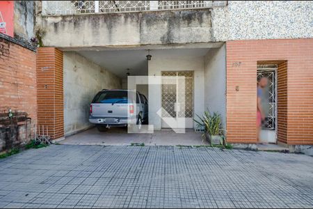 Casa à venda com 500m², 6 quartos e 3 vagas Casa à venda com 500m², 6 quartos e 3 vagasGaragem
