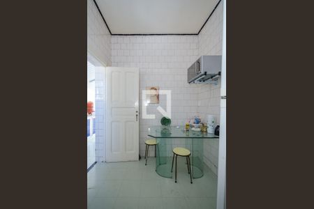 Casa à venda com 500m², 6 quartos e 3 vagas Casa à venda com 500m², 6 quartos e 3 vagasCopa