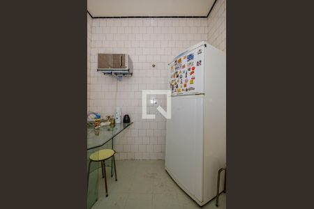 Casa à venda com 500m², 6 quartos e 3 vagas Casa à venda com 500m², 6 quartos e 3 vagasCopa