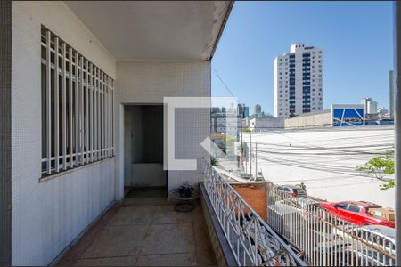 Casa à venda com 500m², 6 quartos e 3 vagas Casa à venda com 500m², 6 quartos e 3 vagasVaranda da Sala