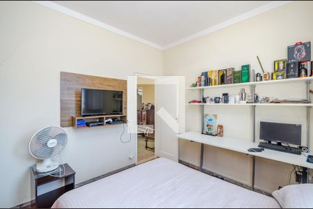 Casa à venda com 500m², 6 quartos e 3 vagas Casa à venda com 500m², 6 quartos e 3 vagasQuarto 1