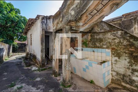 Casa à venda com 500m², 6 quartos e 3 vagas Casa à venda com 500m², 6 quartos e 3 vagasQuintal