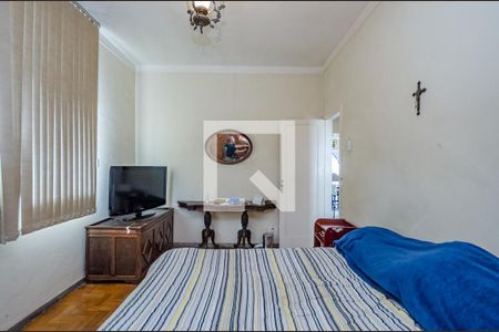 Casa à venda com 500m², 6 quartos e 3 vagas Casa à venda com 500m², 6 quartos e 3 vagasQuarto 2