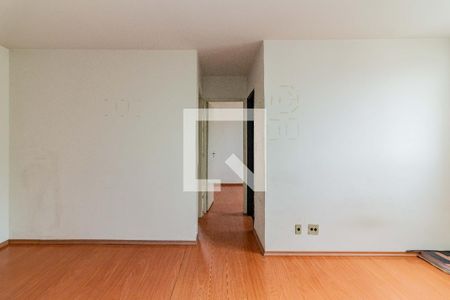 Sala de apartamento para alugar com 2 quartos, 51m² em Vila Silva Ribeiro, Carapicuíba