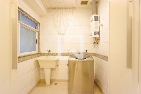 Apartamento para alugar com 196m², 3 quartos e 3 vagasÁrea de Serviço