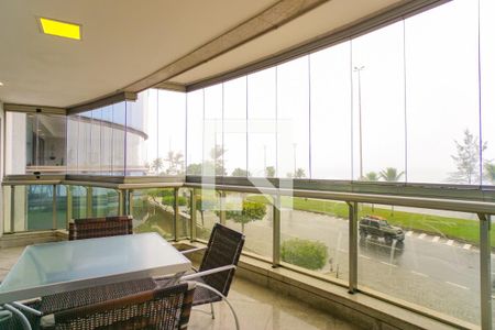 Apartamento para alugar com 196m², 3 quartos e 3 vagasVaranda da Sala/Cozinha