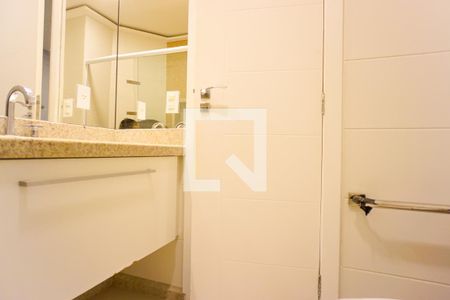 Apartamento para alugar com 196m², 3 quartos e 3 vagasBanheiro da Suíte 3