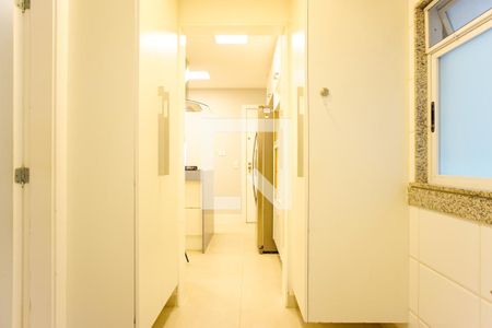Apartamento para alugar com 196m², 3 quartos e 3 vagasÁrea de Serviço