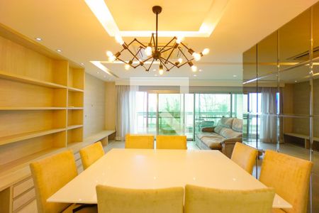 Sala/Cozinha de apartamento para alugar com 3 quartos, 196m² em Recreio dos Bandeirantes, Rio de Janeiro