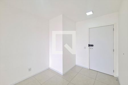 Sala de apartamento para alugar com 2 quartos, 61m² em Todos Os Santos, Rio de Janeiro