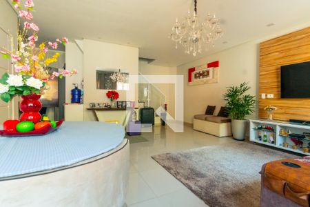 Sala de casa à venda com 3 quartos, 90m² em Jardim Sabará, São Paulo