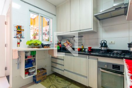 Casa à venda com 90m², 3 quartos e 2 vagas Casa à venda com 90m², 3 quartos e 2 vagasCozinha