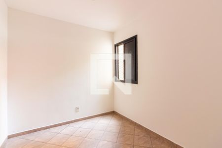 Quarto 2 de apartamento para alugar com 2 quartos, 61m² em Jaguaribe, Osasco