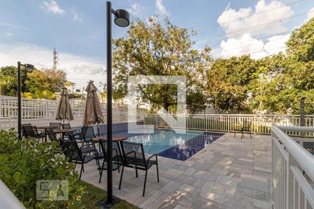 Apartamento à venda com 60m², 2 quartos e 1 vagaÁrea comum - Piscina