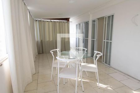 Apartamento à venda com 476m², 5 quartos e 1 vagaVaranda