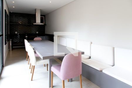 Studio para alugar com 26m², 1 quarto e sem vaga Studio para alugar com 26m², 1 quarto e sem vagaÁrea comum - Salão de festas